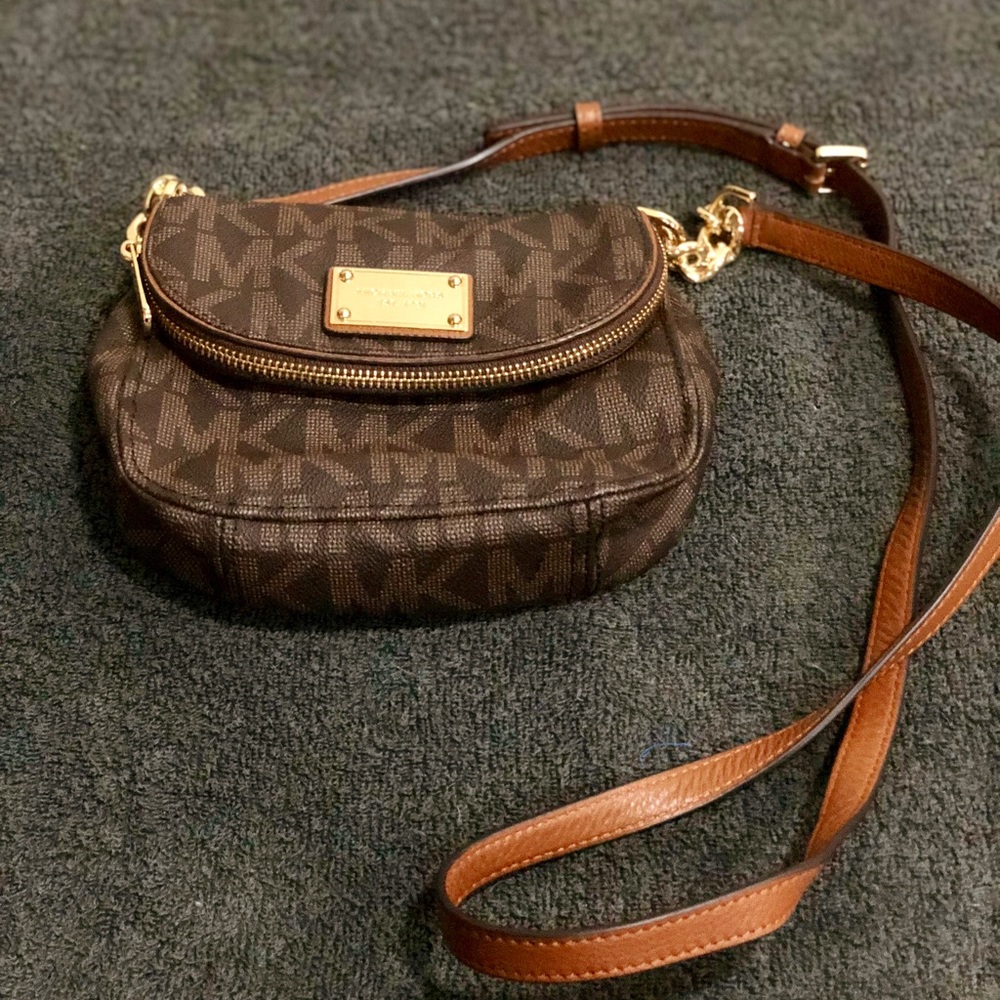Michael Kors crossbody bag